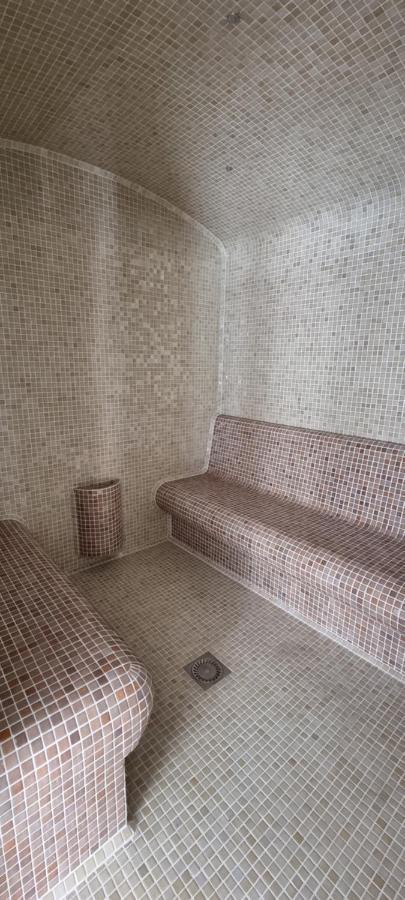 Relax Wellness Apartman Hajduszoboszlo Apartment Екстериор снимка